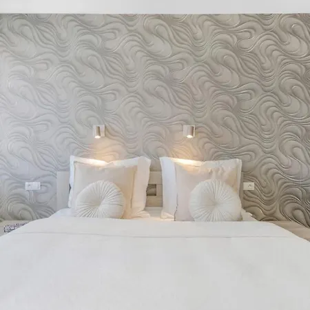 Premium With Balcony And Parking Appartamento *