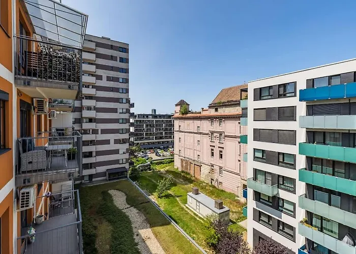 Premium With Balcony And Parking *