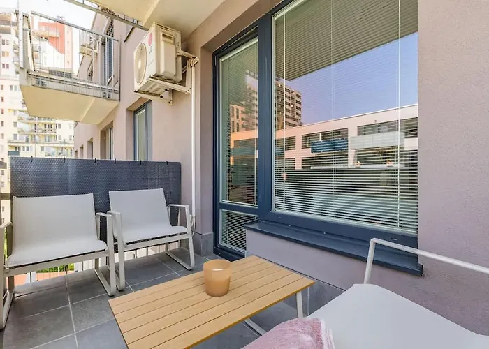 Premium With Balcony And Parking Bratislava