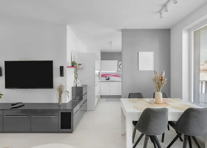 Premium With Balcony And Parking Bratislava