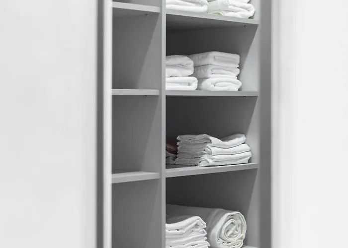 Premium With Balcony And Parking * Bratislava