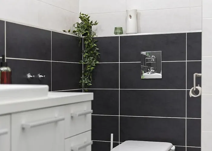 Premium With Balcony And Parking *